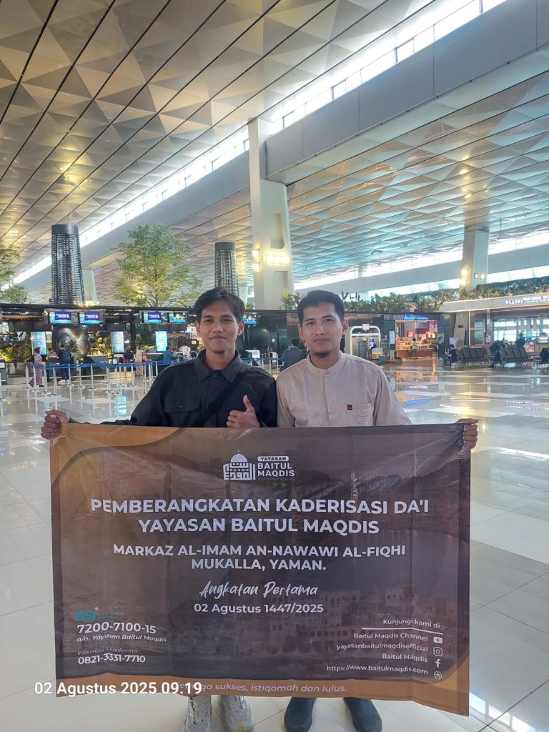 Yayasan Baitul Maqdis Berangkatkan Kader Dai ke Yaman